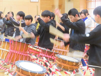 ６年生の堂々とした演奏。すばらしかったです。