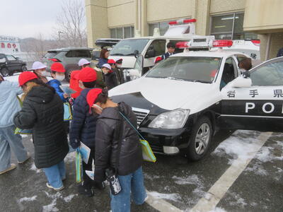 パトカーの車内についても教えていただきました