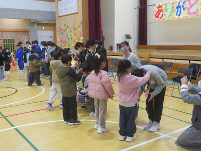 １年生からプレゼントをもらいました。